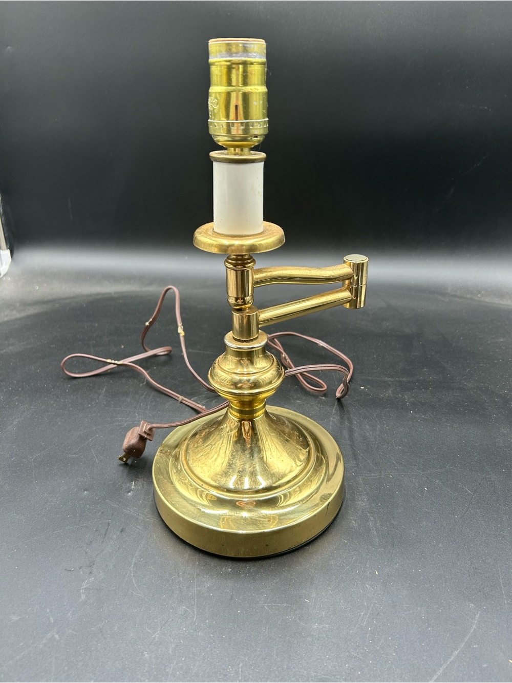 Vintage Brass Swing-Arm Table Lamp - Gold Finish